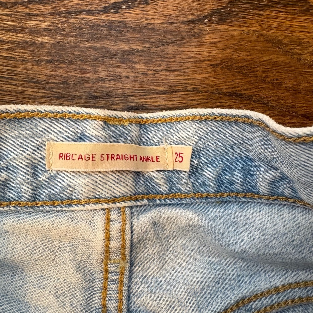 Levi's light Wash ribcage Straight ankle Jeans size 25 x 27 - Picture 2 of 5